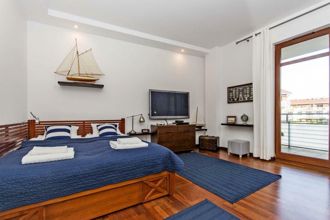 Pirat Rentyear Apartments グダニスク エクステリア 写真